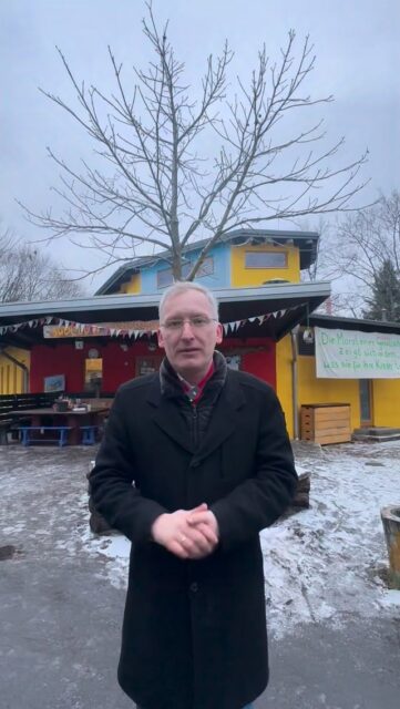 Die Schulsozialarbeit ist vorerst gesichert ✅
Wenn ich Bürgermeister werde, dann werde ich mich weiter dafür einsetzen, dass sie dauerhaft abgesichert bleibt. Bildung braucht Unterstützung, nicht nur im Klassenzimmer.

#bildung #schulsozialarbeit #fürstenwalde 

Unterstützt durch: Linke Fürstenwalde, Grüne Fürstenwalde, SPD Fürstenwalde, CDU Fürstenwalde